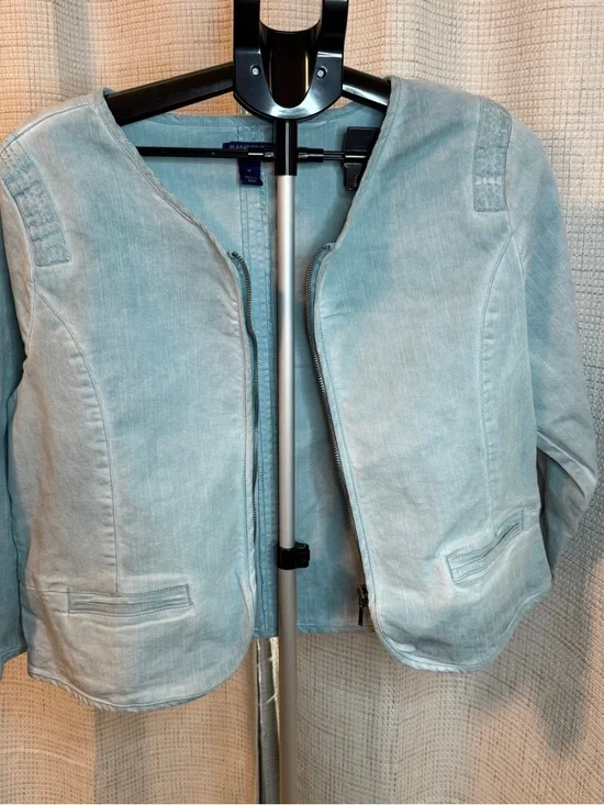 Bandolino Light Blue Zip-Front Jean Jacket - Picture 1 of 9